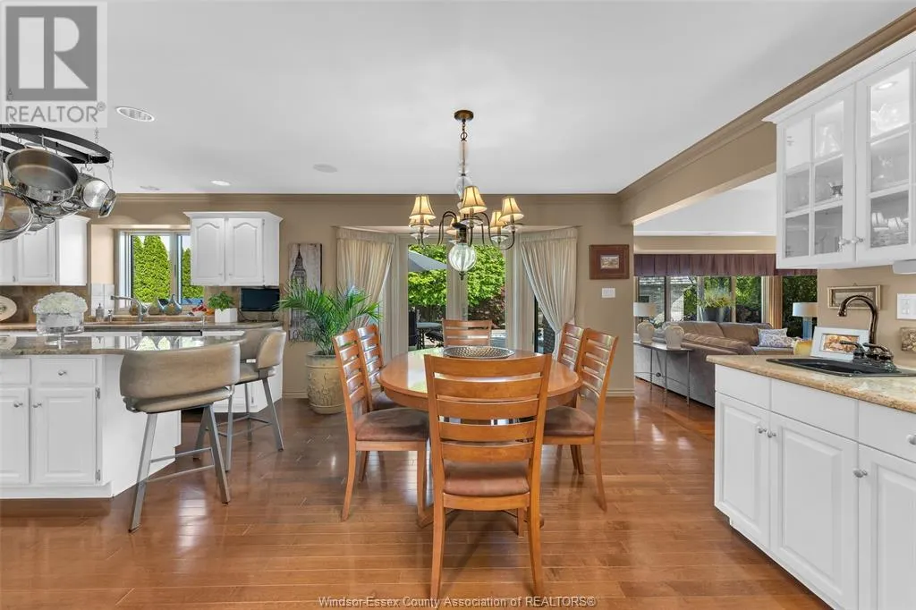 541 KERR CRESCENT