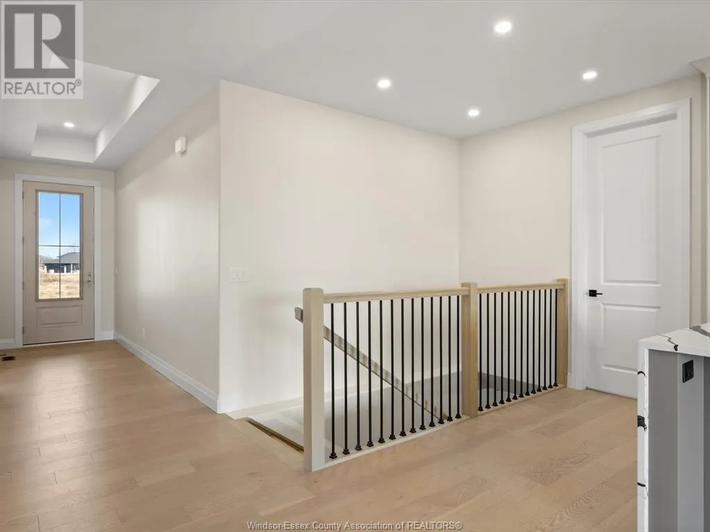 7588 Silverleaf LANE