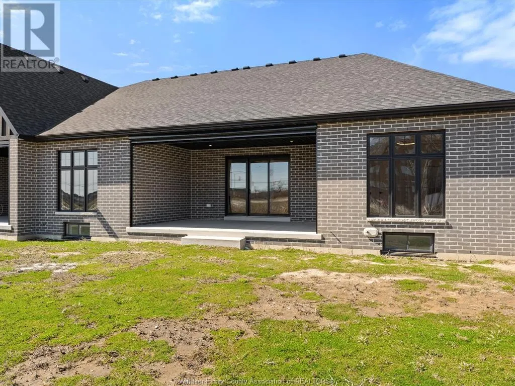 7588 Silverleaf LANE