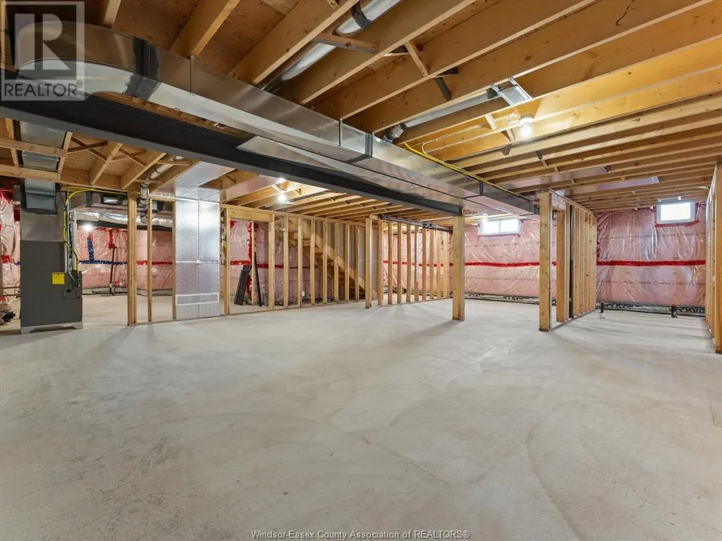 7588 Silverleaf LANE