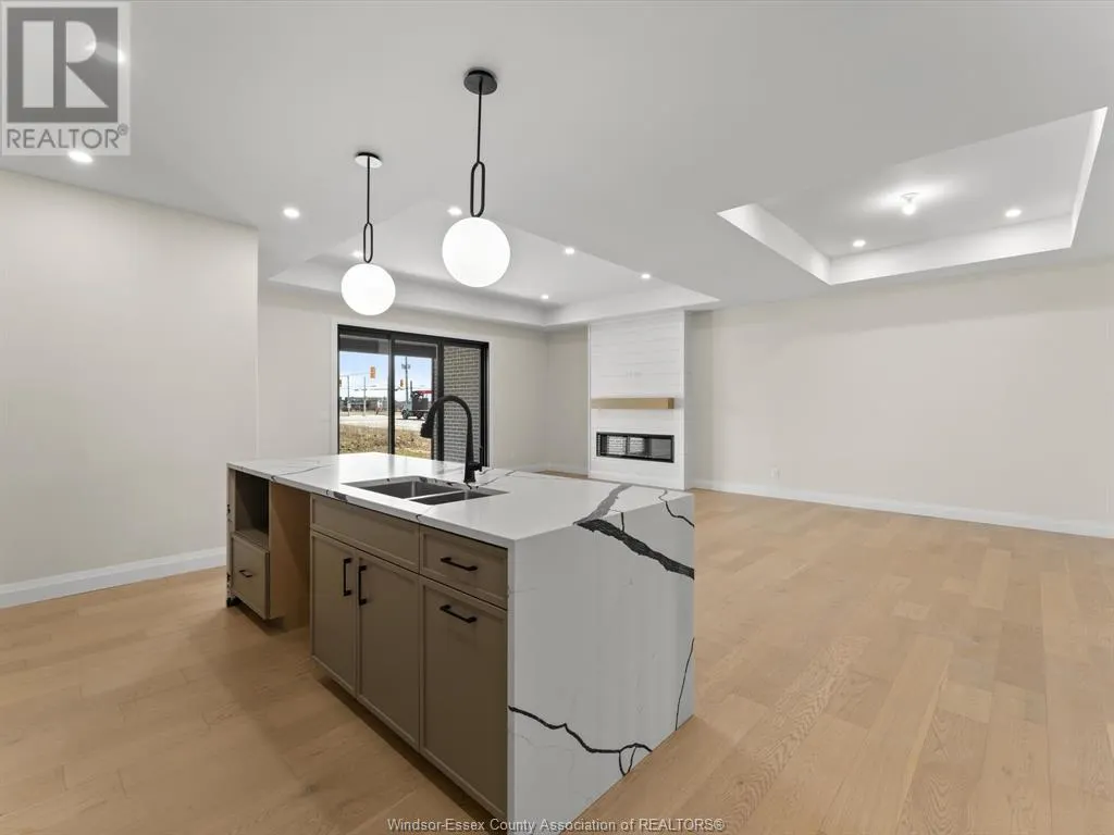 7588 Silverleaf LANE