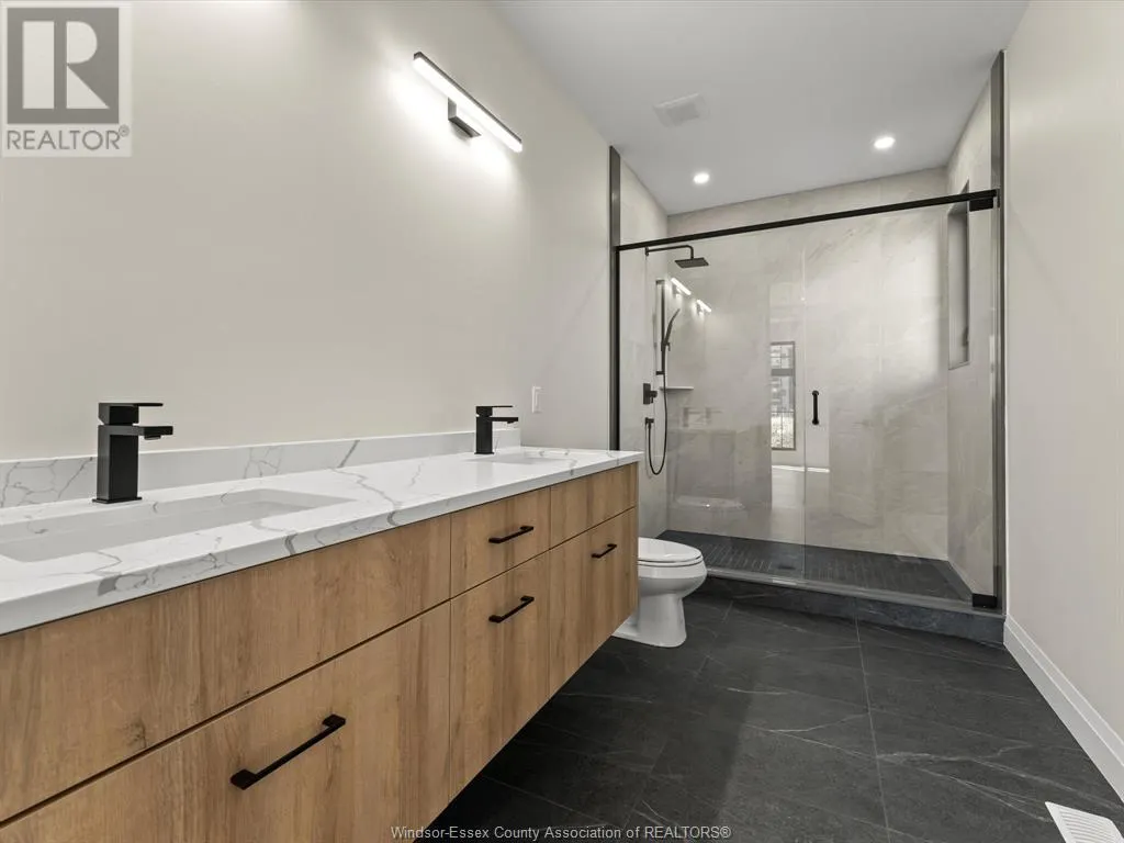 7588 Silverleaf LANE