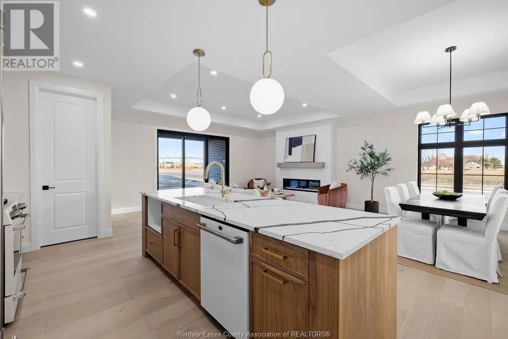 7578 SILVERLEAF LANE