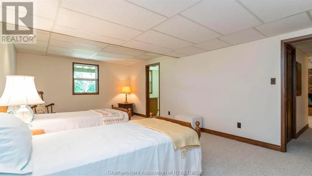 7678 TALBOT TRAIL West