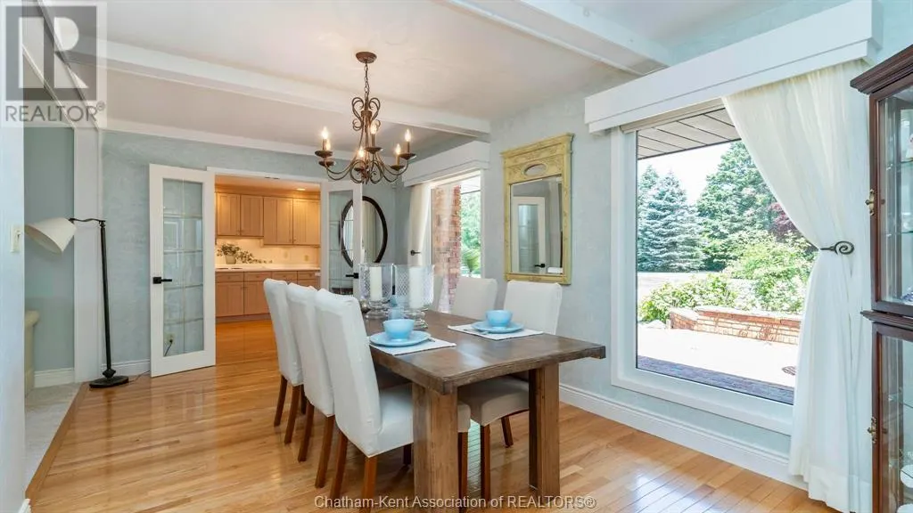 7678 TALBOT TRAIL West