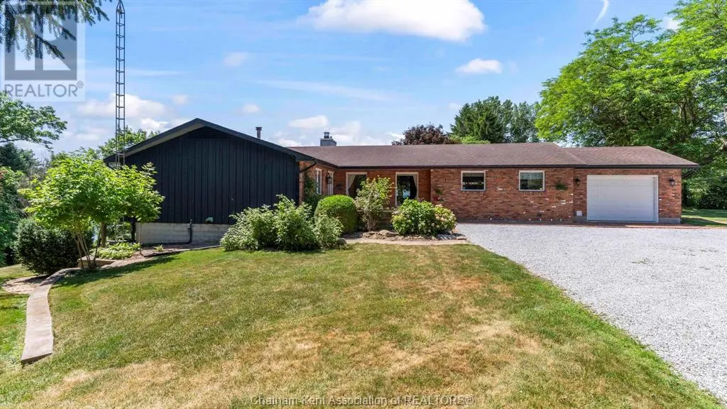 7678 TALBOT TRAIL West