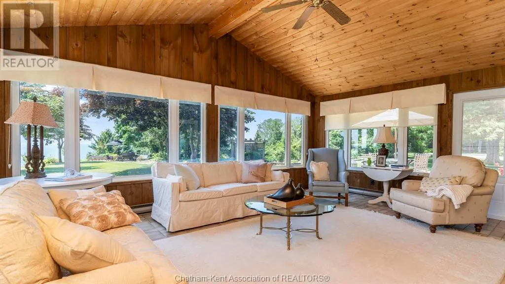 7678 TALBOT TRAIL West