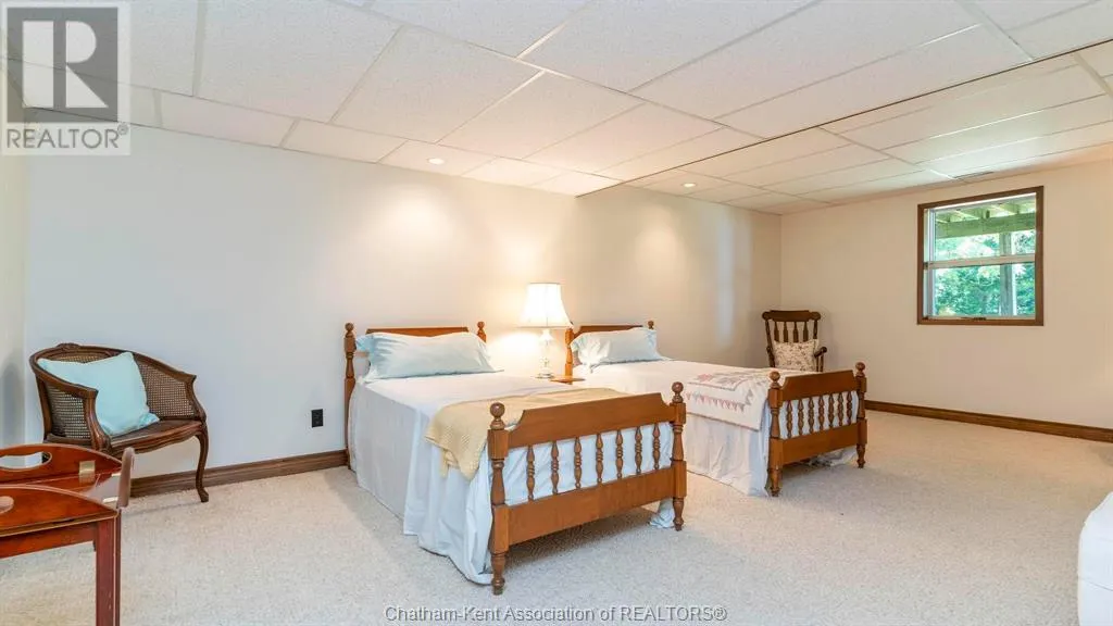 7678 TALBOT TRAIL West