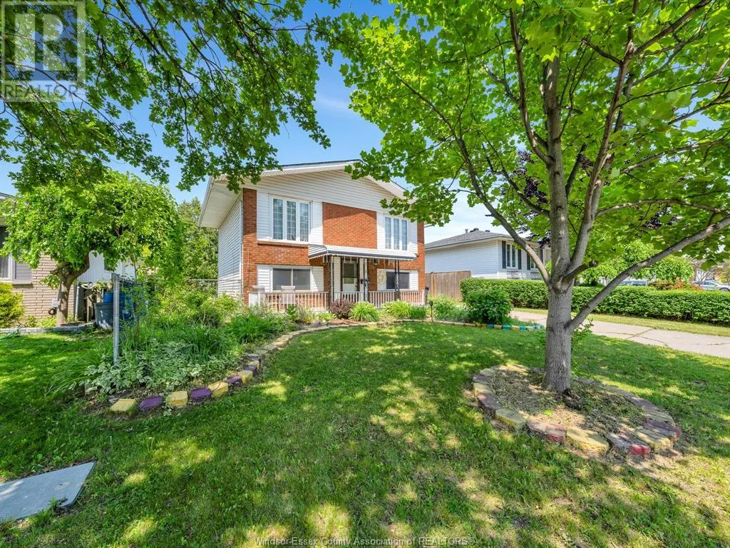 10670 LAMBETH ROAD