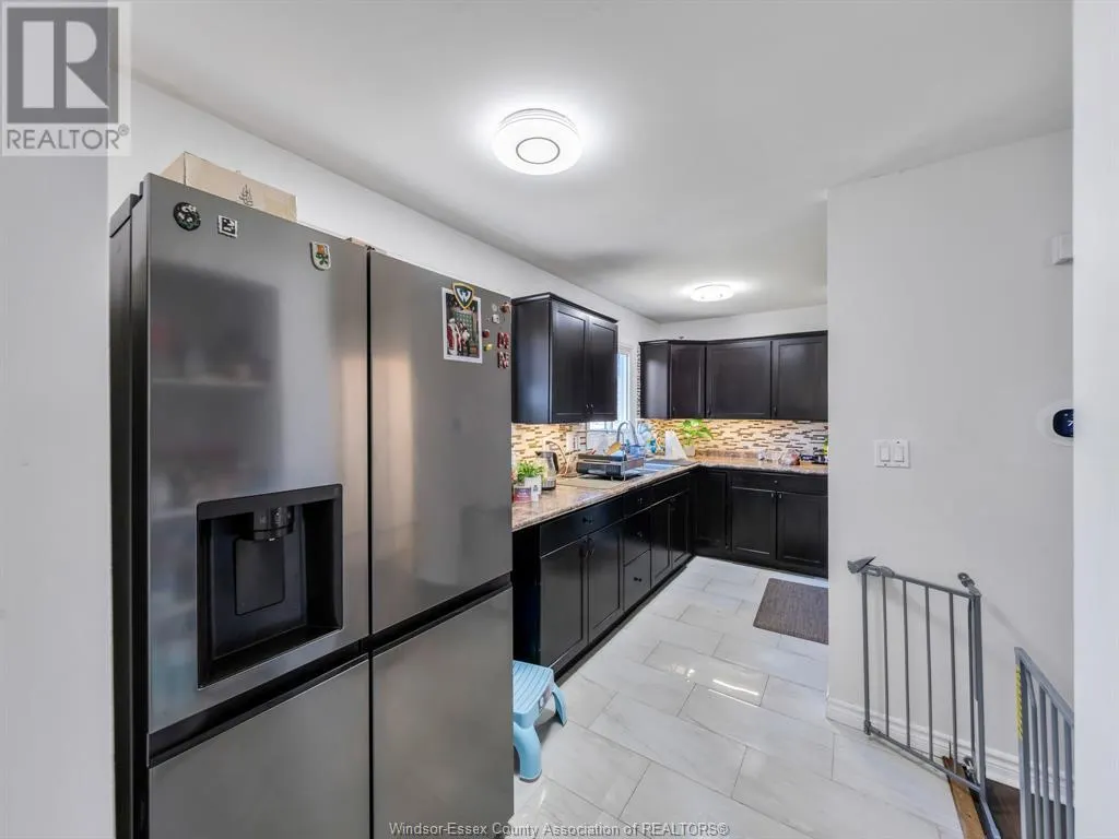 10670 LAMBETH ROAD