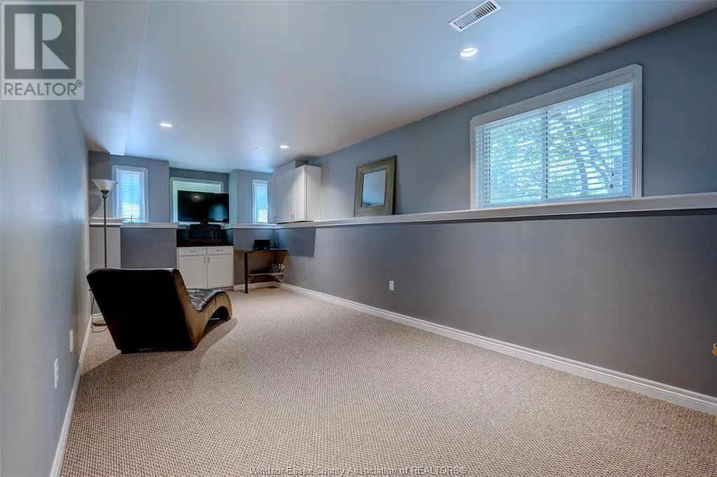 12470 LITTLE RIVER