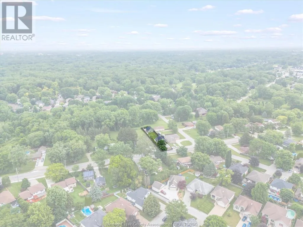 1530 SPRUCEWOOD