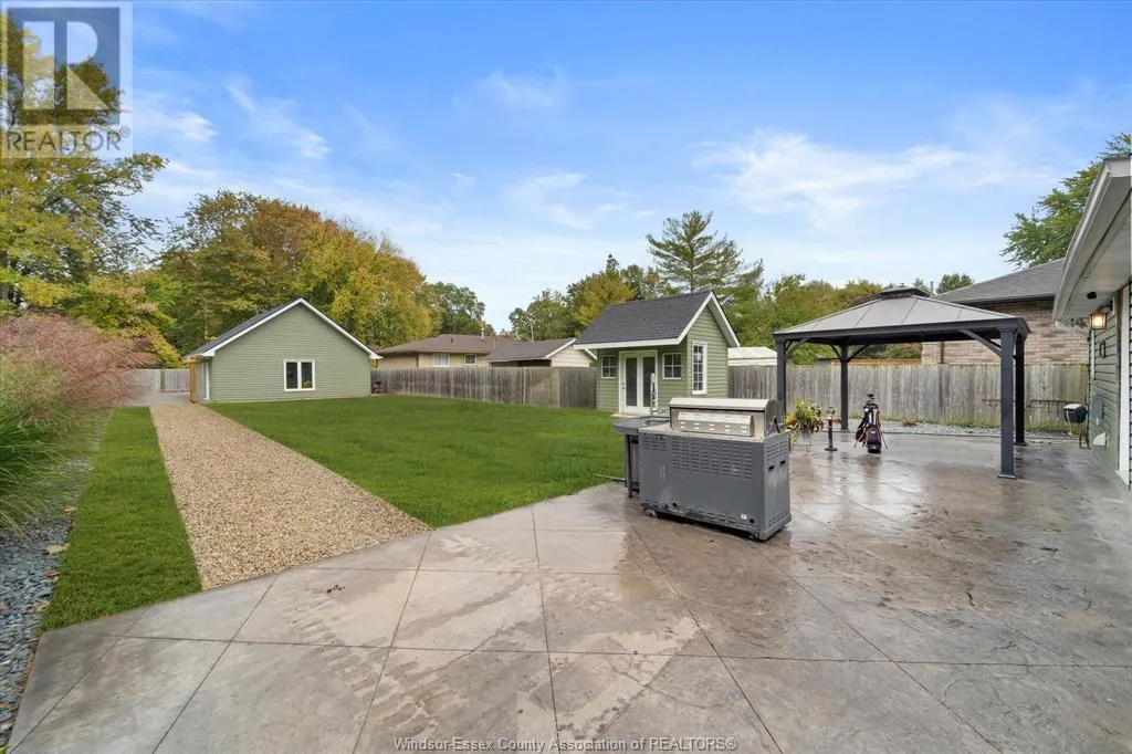 1530 SPRUCEWOOD