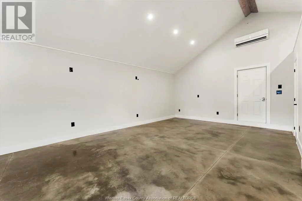 1530 SPRUCEWOOD