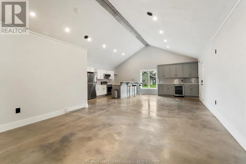 1530 SPRUCEWOOD