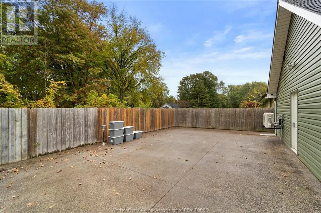 1530 SPRUCEWOOD