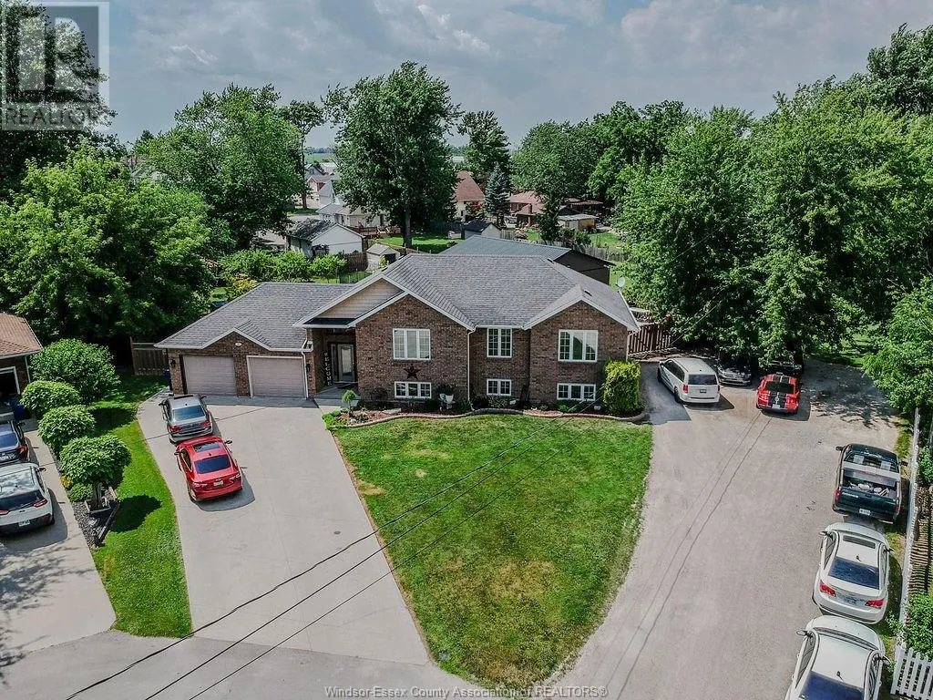 60 LITTLE STREET North