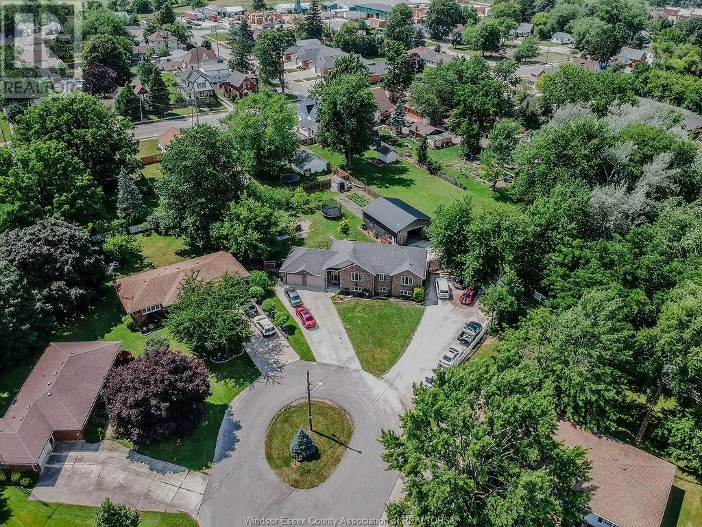 60 LITTLE STREET North