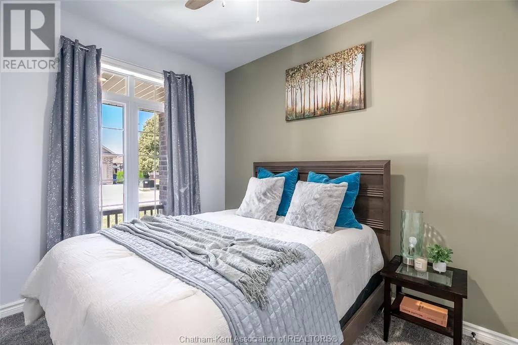 3 Jonathan STREET