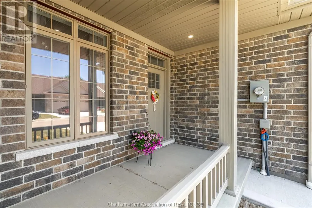 3 Jonathan STREET
