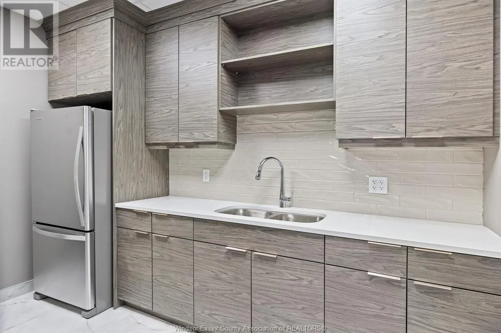 11870 TECUMSEH ROAD East Unit# 306
