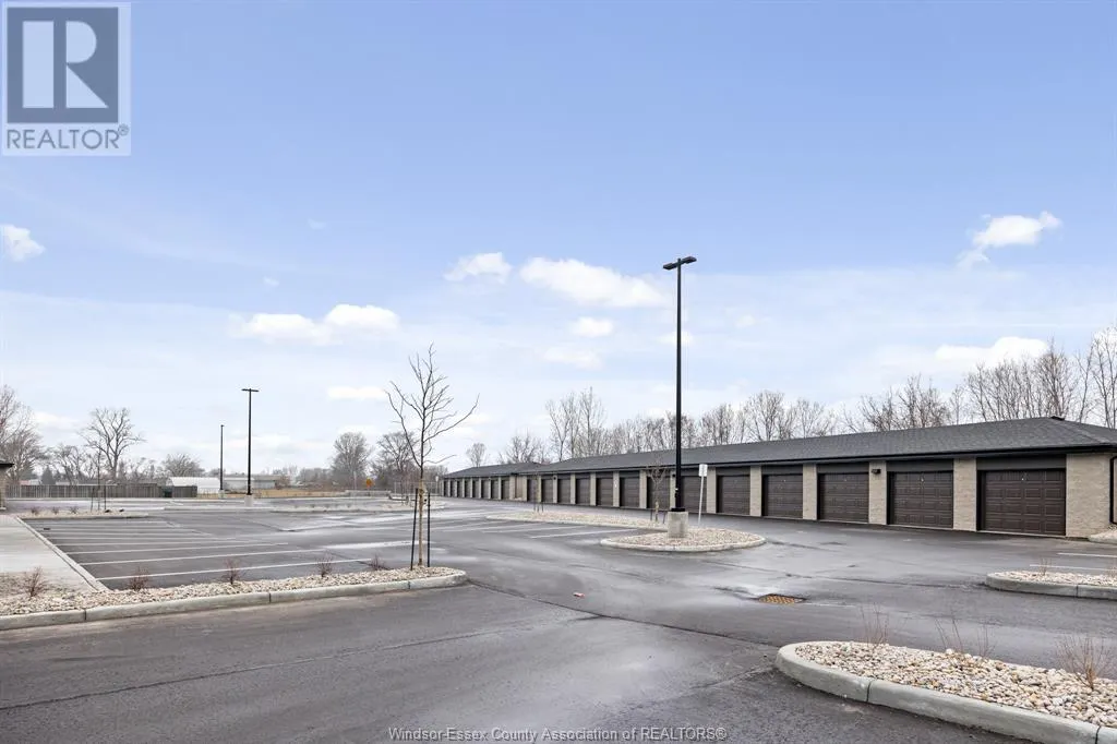 11870 TECUMSEH ROAD East Unit# 306