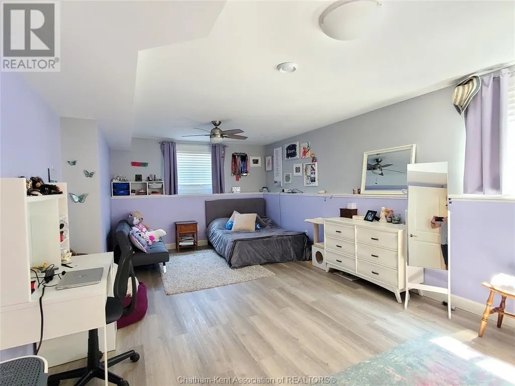 256 Moonstone CRESCENT