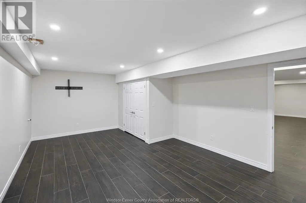 15 Fasan CRESCENT