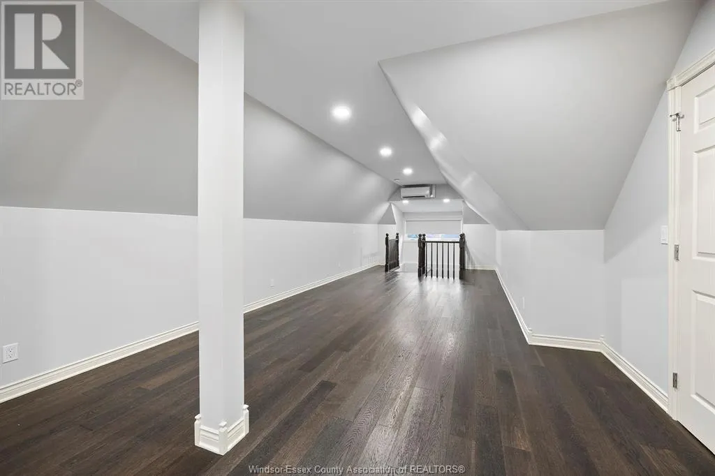 15 Fasan CRESCENT