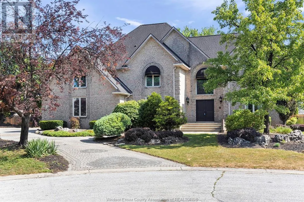 15 Fasan CRESCENT
