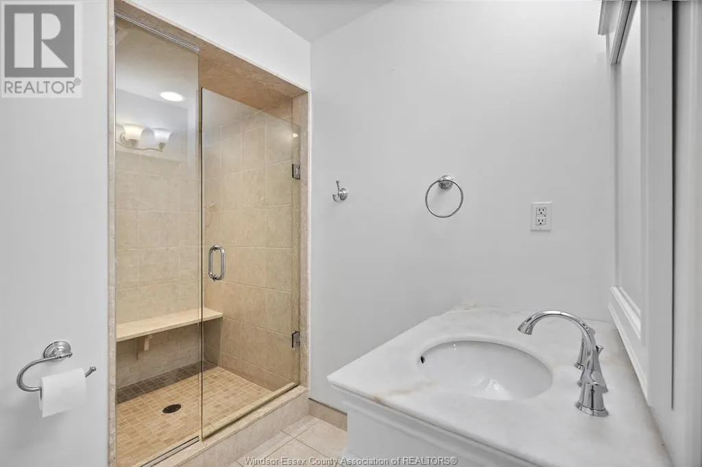 15 Fasan CRESCENT