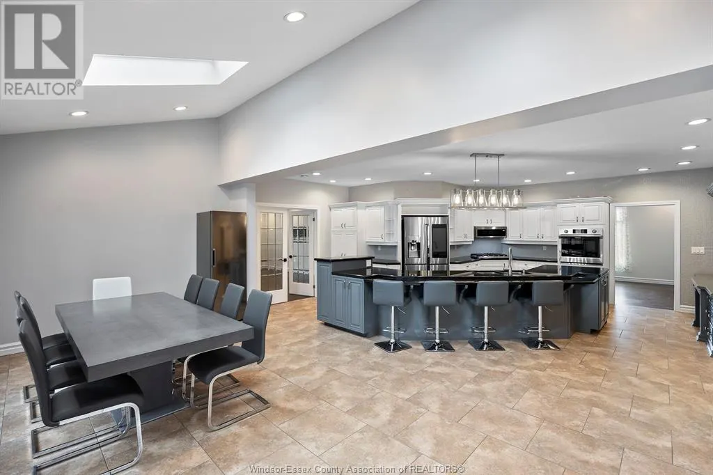 15 Fasan CRESCENT