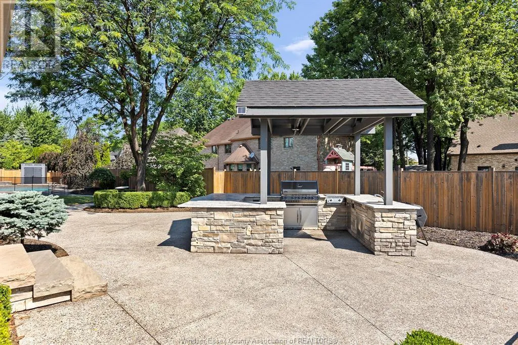 15 Fasan CRESCENT