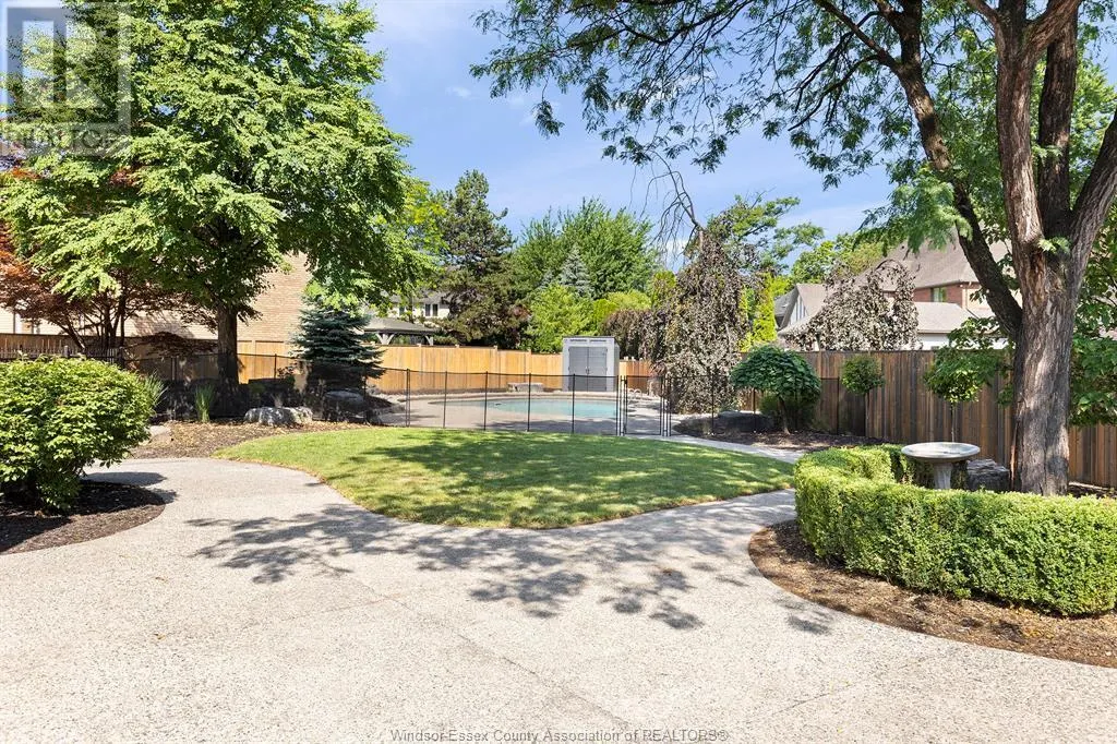 15 Fasan CRESCENT