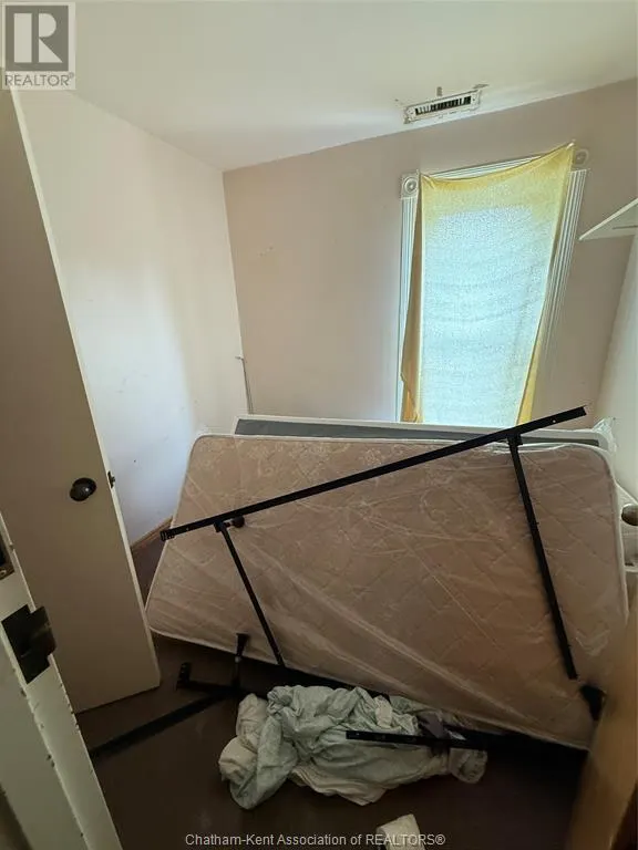 31 Dufferin Ave AVENUE