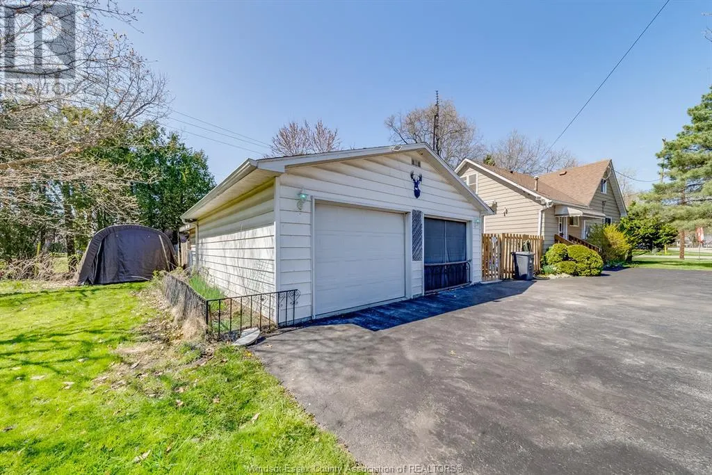 790 MAPLE AVENUE