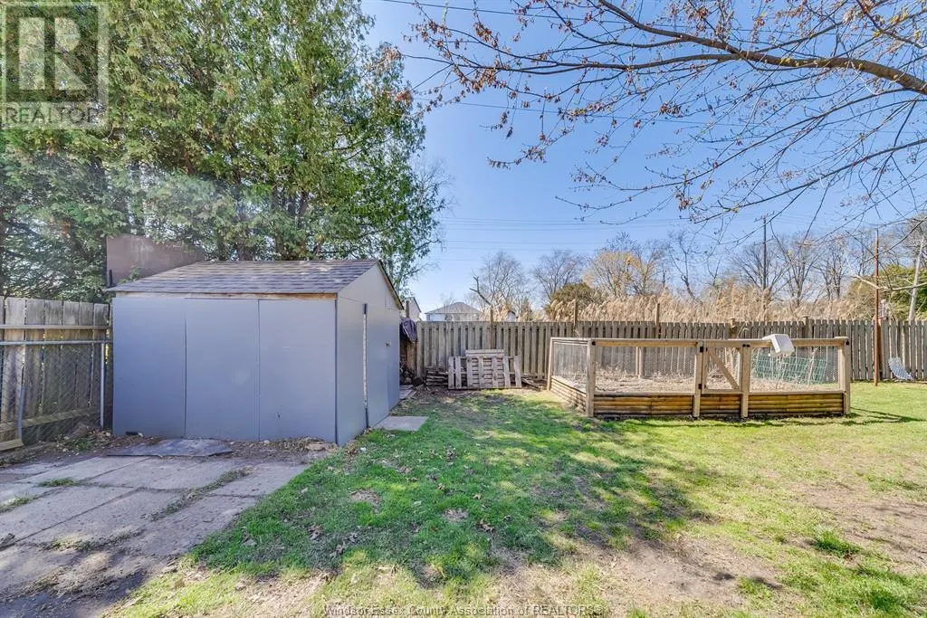 790 MAPLE AVENUE