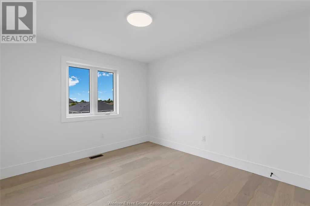 244 DELORES