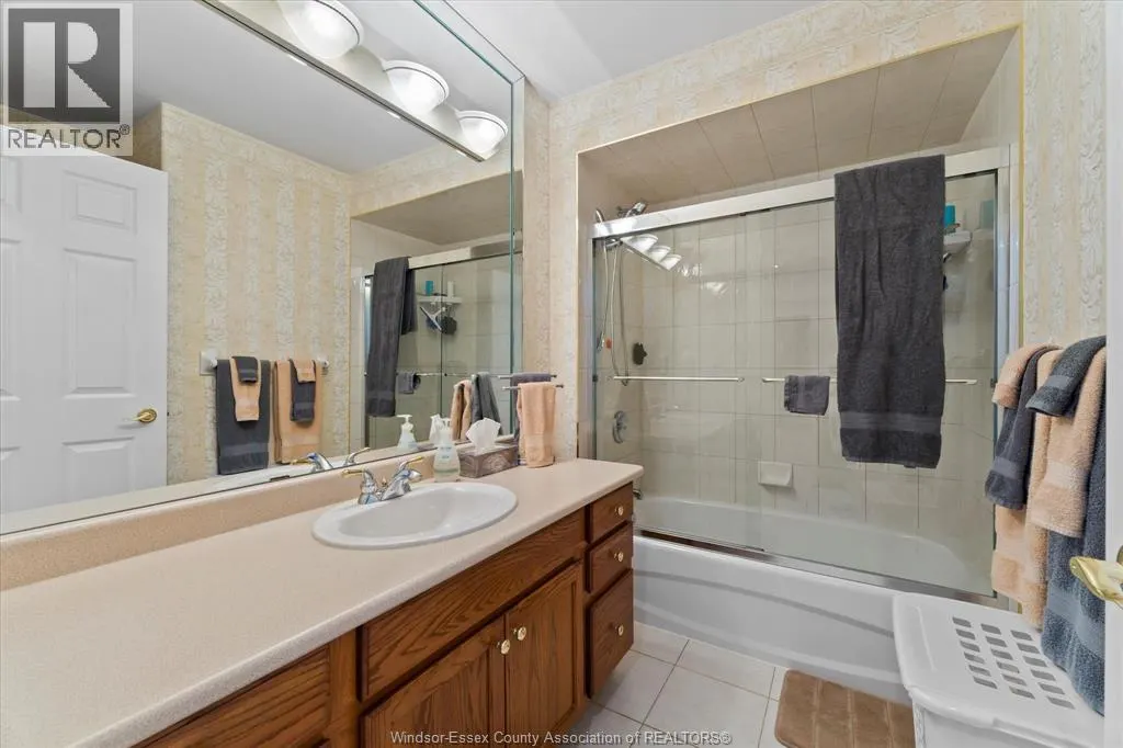 692 GEORGE KENNEDY WAY