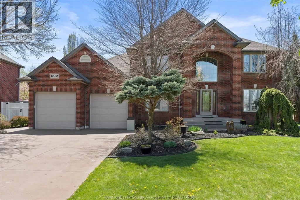 692 GEORGE KENNEDY WAY