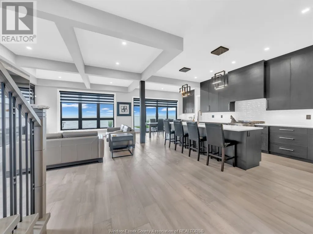 983 LAKESHORE PARK ROAD