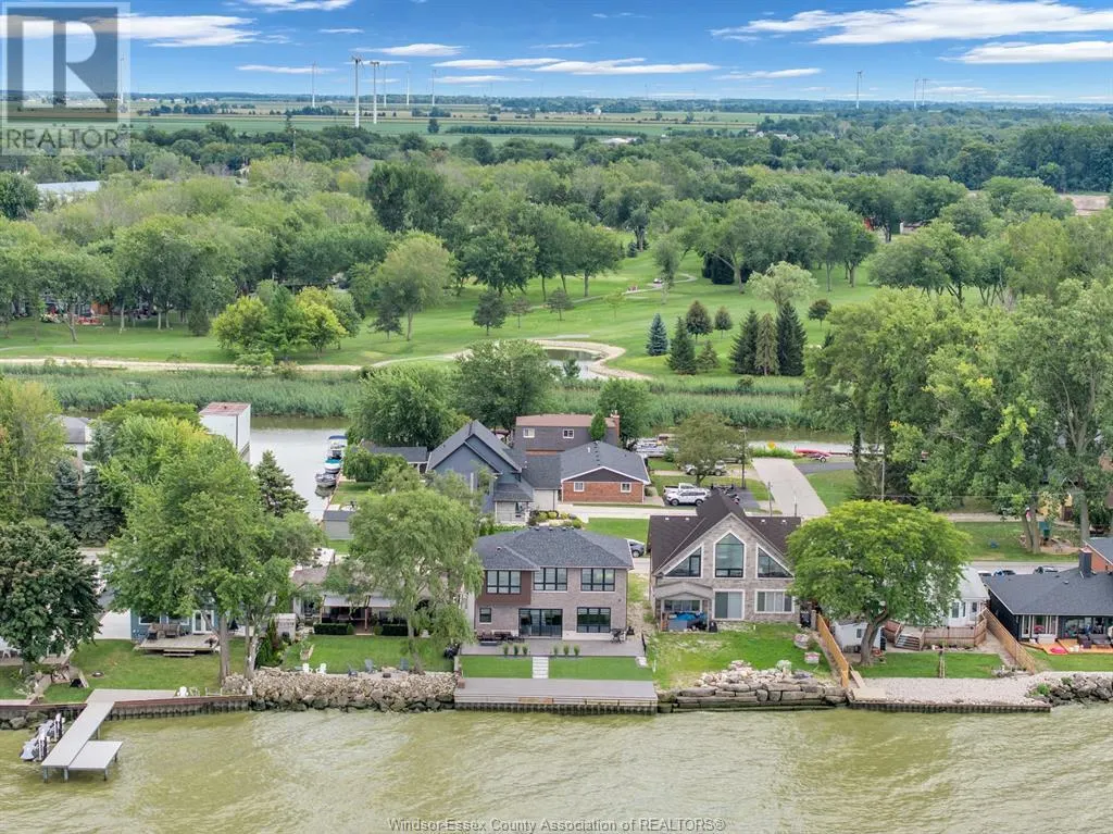 983 LAKESHORE PARK ROAD