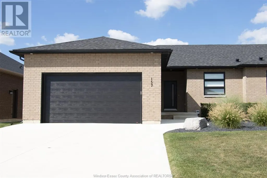 157 BLUE JAY CRESCENT