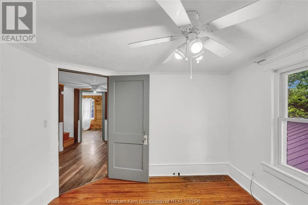 221 John STREET East