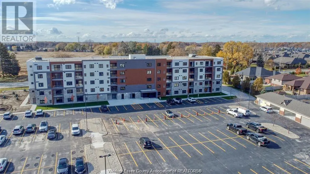 4578 Huron Church Line ROAD Unit# 313