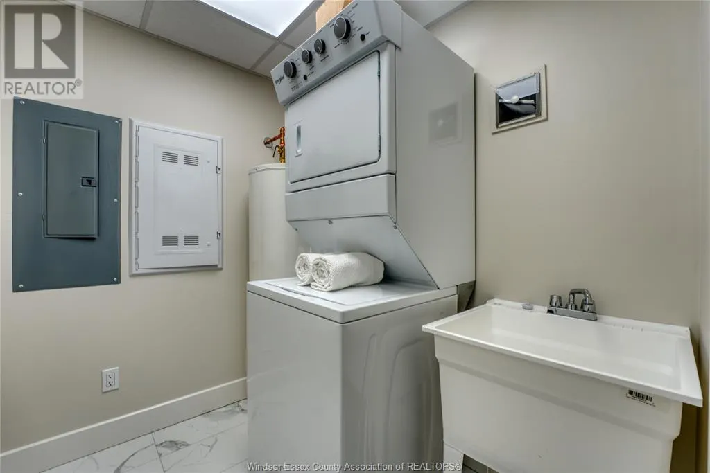 4578 Huron Church Line ROAD Unit# 313
