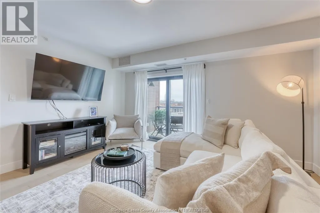 4578 Huron Church Line ROAD Unit# 313