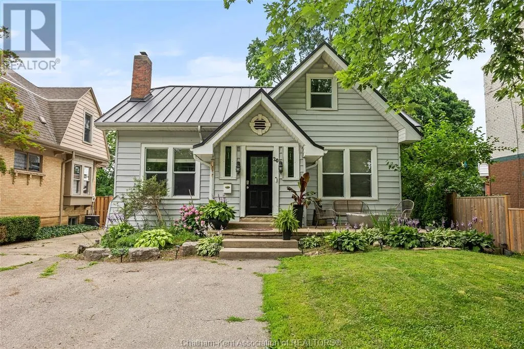 20 VICTORIA AVENUE