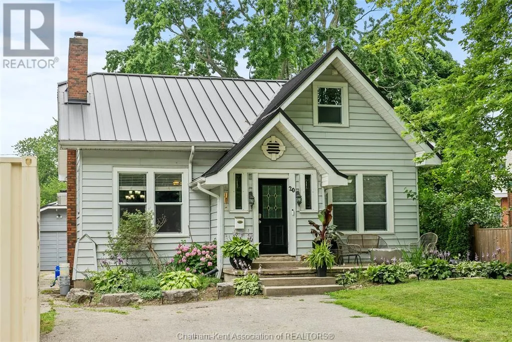 20 VICTORIA AVENUE
