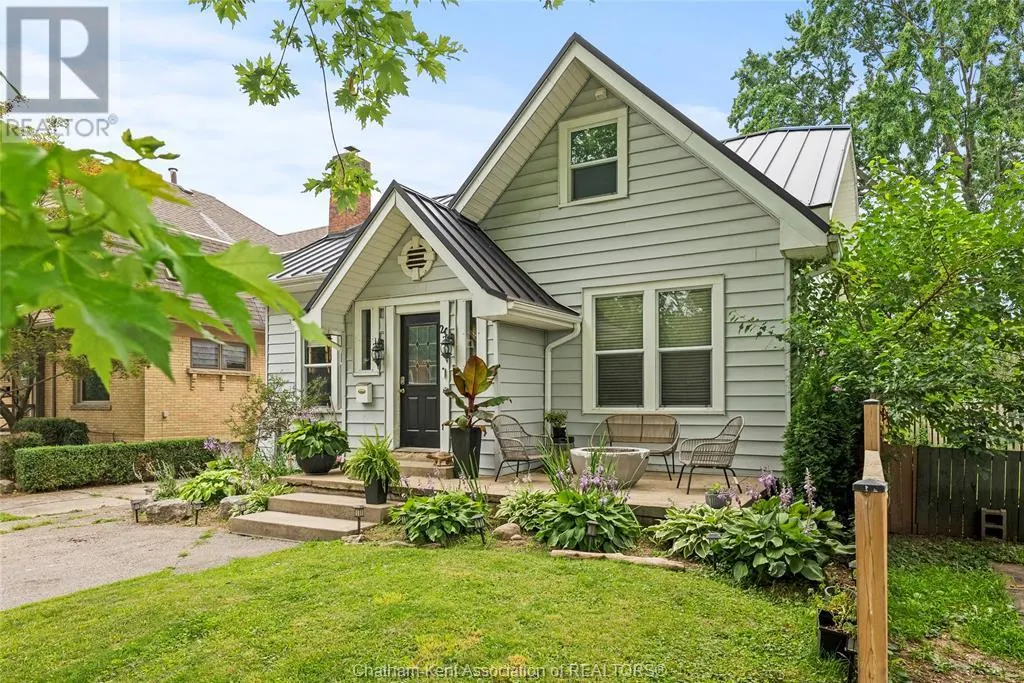 20 VICTORIA AVENUE
